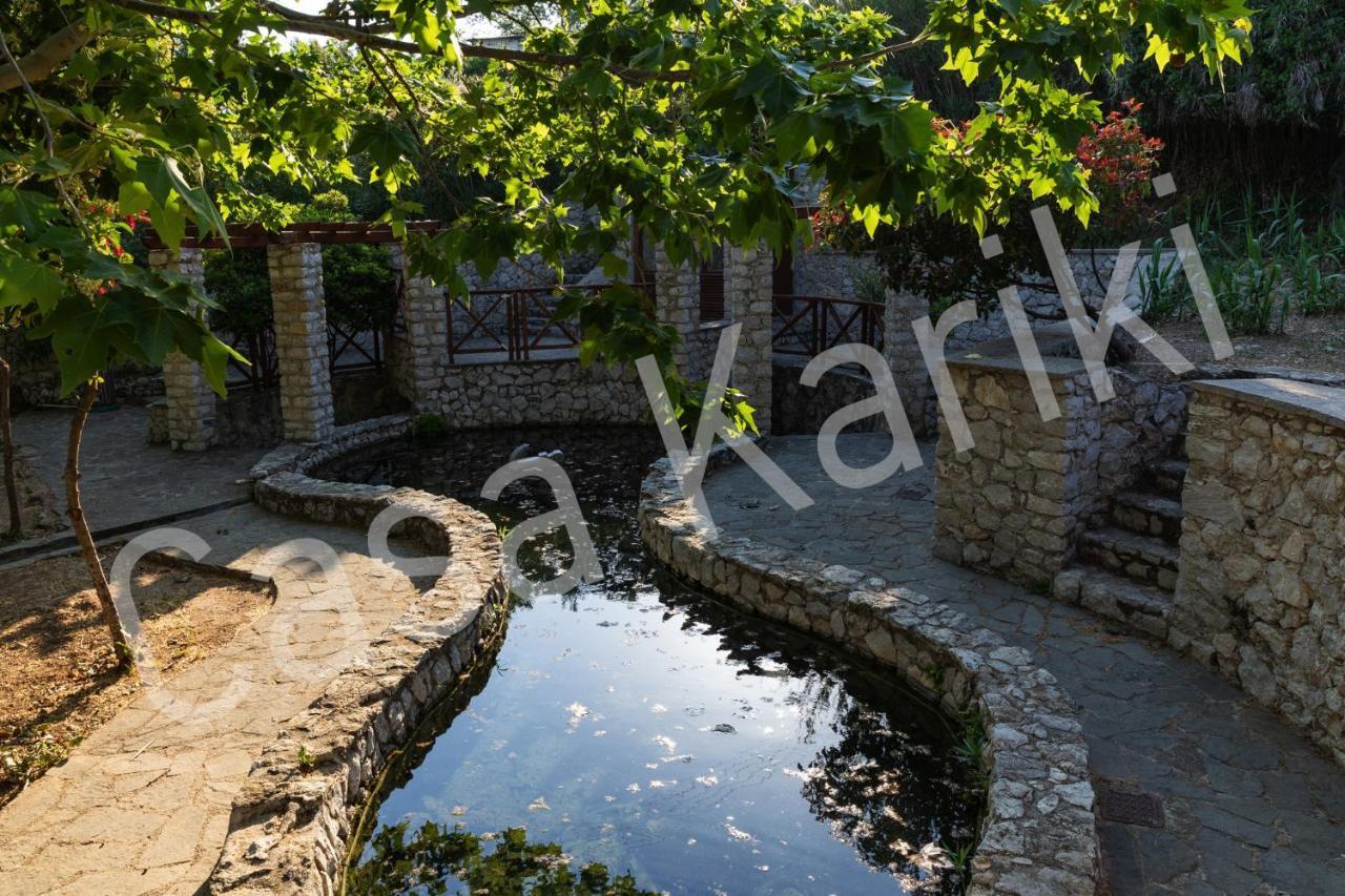 הוילה Casa Kariki - Traditional House In Psinthos מראה חיצוני תמונה